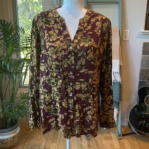 Soft surrounding Blouse